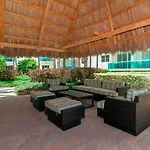 Stunning Beach Apartment By Miami Te Espera - Hollywood 7W