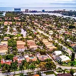 Hollywood Villa Close To The Beach W/Heated Pool