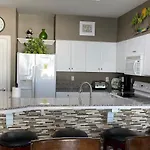 Shores Of Panama Penthouse Resort