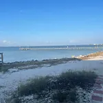Getaways At Soundside Holiday Beach Resort