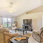 Central Cape Coral House With Private Screened Pool!