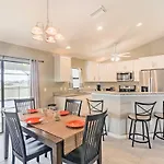 Central Cape Coral House With Private Screened Pool!