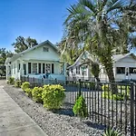 Downtown Deland Home Walk To Stetson University!