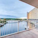 Laketown Wharf 535 By Aneliya
