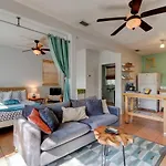 Spanish Bungalow Guest House