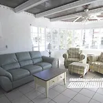 Island Breeze Inn - Venice
