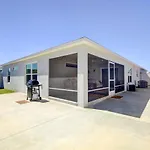 The Villages Home With Lanai - Near Golf And Shopping!