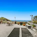 One Seagrove Place 1003