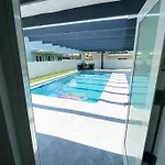 King 1Bd W/ Pool, Grill, Near Beach & Downtown