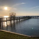 Romantic Condo For 2-Sunset Harbor Palms 1-205, Pool, Fishing Pier