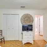 Beach Retreat In Jacksonville Petandfamily-Friendly