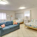 Beach Retreat In Jacksonville Petandfamily-Friendly
