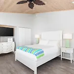 Dolphin Point Villas