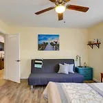Charming Home With Yard About 5 Mi To Clearwater Beach!