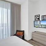 Luxury Condo Hotel High Ceiling Ocean Front