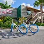 Aqua Lodges At Coconut Cay Rv And Marina