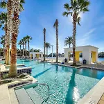 Carillon Beach Inn 205