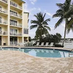 Dolphin Bay In Boca Ciega Resort - 2Br, Pool, Bay View