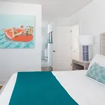 The Capri Inn