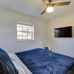 Pompano Beach Vacation Rental With Hot Tub!