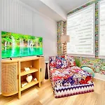 King Bed Mermaid Suite - Heart Of Palm Beach, Free Parking Included
