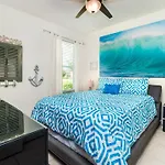 4079 Oak Tree