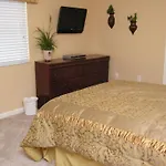 2605 Daulby S
