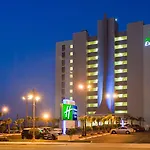 Holiday Inn Express & Suites Oceanfront Daytona Beach Shores By Ihg