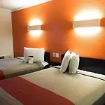 Motel 6-Tampa, Fl - Fairgrounds
