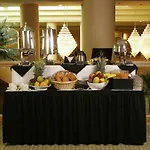 The Florida Hotel & Conference Center In The Florida Mall