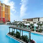 Chard On Ice, Brand New, Walk To Pier Park, 3 Bedrooms