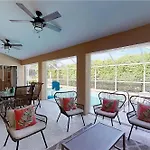 New Listing - Villa Cshells 3Beds/2 Baths Heated Pool Home With Perfect South-Western Exposure