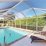 New Listing - Villa Cshells 3Beds/2 Baths Heated Pool Home With Perfect South-Western Exposure