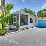 Chic Deerfield Beach Cottage - Walk To Beach!