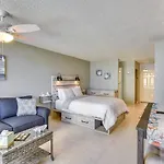 Breezy Daytona Beach Studio With Balcony And Views!