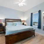 Laketown Wharf #519 By Nautical Properties