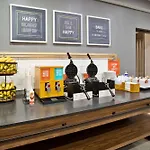 Hampton Inn & Suites Cape Coral / Fort Myers
