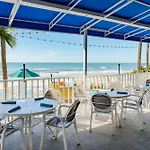 Doubletree Beach Resort by Hilton Tampa Bay / North Redington Beach