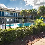 Motel 6-Ft. Pierce, Fl