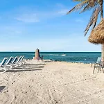 Blackfin Resort And Marina