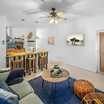 Beachside Bliss 1 Miles To The Beach With Heated Pool