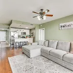 Happy Cows Retreat In Pcb With Lagoon Views!