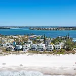 Anna Maria Island Beach Palms 6B