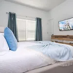 Marvelous 4Bd With Pool At Storey Lake Resort 2601