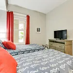 30A Retreat With Patio And Resort Amenities!