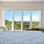 The Tree House! Beautiful Townhome In Longboat Key With Great Amenities Surrounded By Nature!