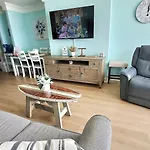 Sunkissed-Modern Oceanfront Condo Daytona Beach