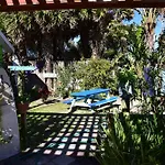The Beach House At Si Como No Inn