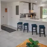 Spacious 3Br Home 2 Baths Amazing Pool Area!