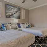 St Maarten 1207 A Completely Remodeled Beach Front Condo At Silver Shells 12Th Floor Sleeps 8